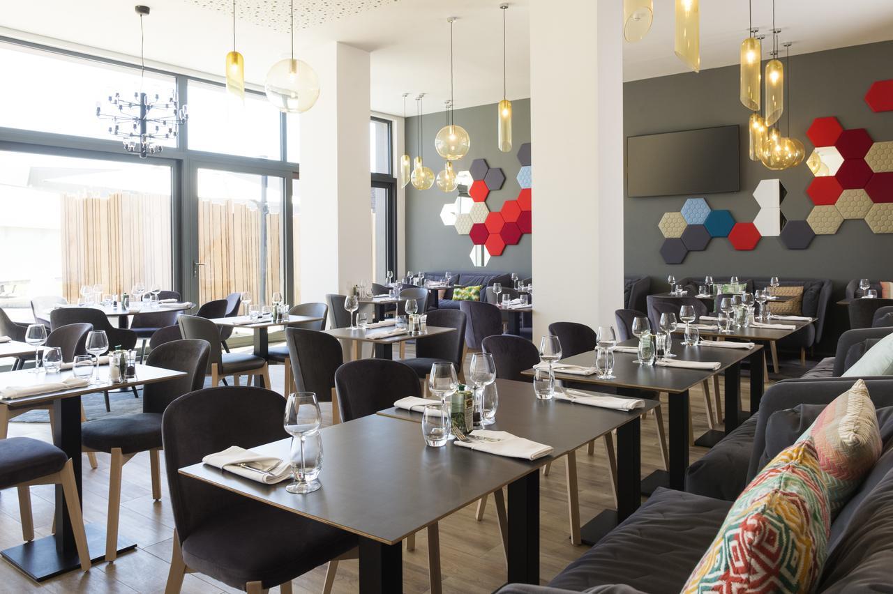 Novotel Charleroi Centre מראה חיצוני תמונה